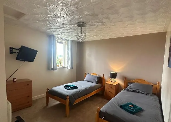 Entire 2 Bedroom House.